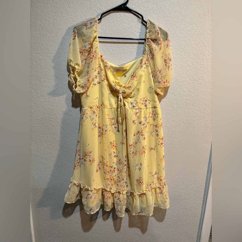 Women’s Liberty Love Maternity Dress Size XL